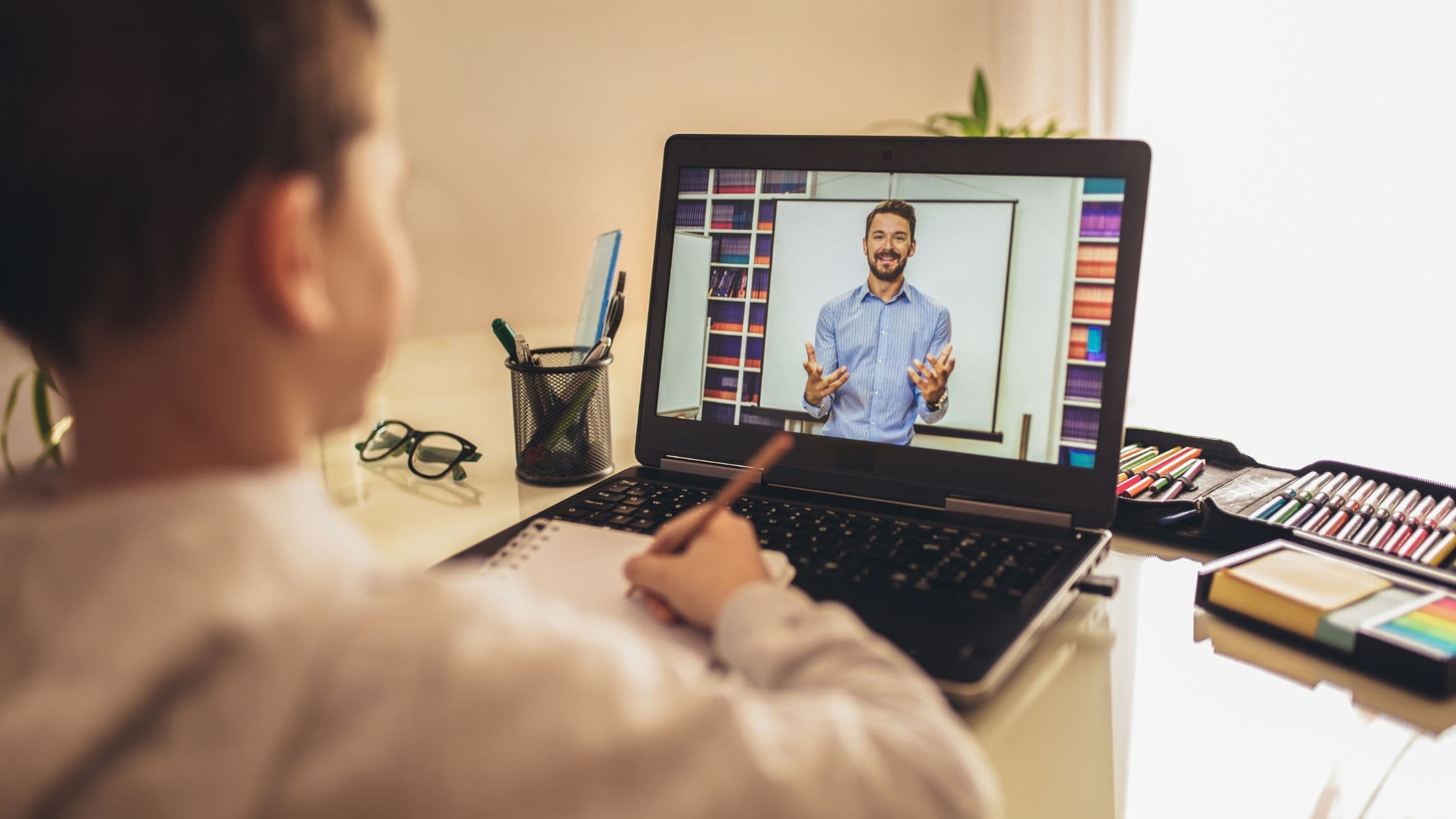 Why Online Tutoring Over Youtube Classes