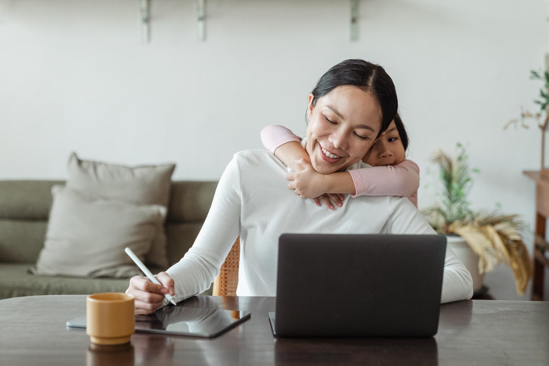 Boost Parental Support for the Use of Technology in their Children Education